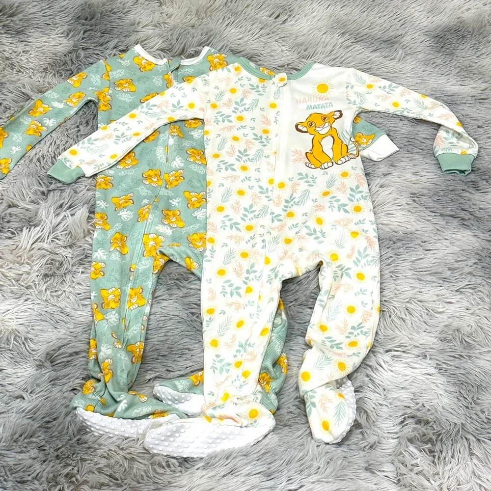 NWOT Disney Simba Footed Onesies - Mint and White