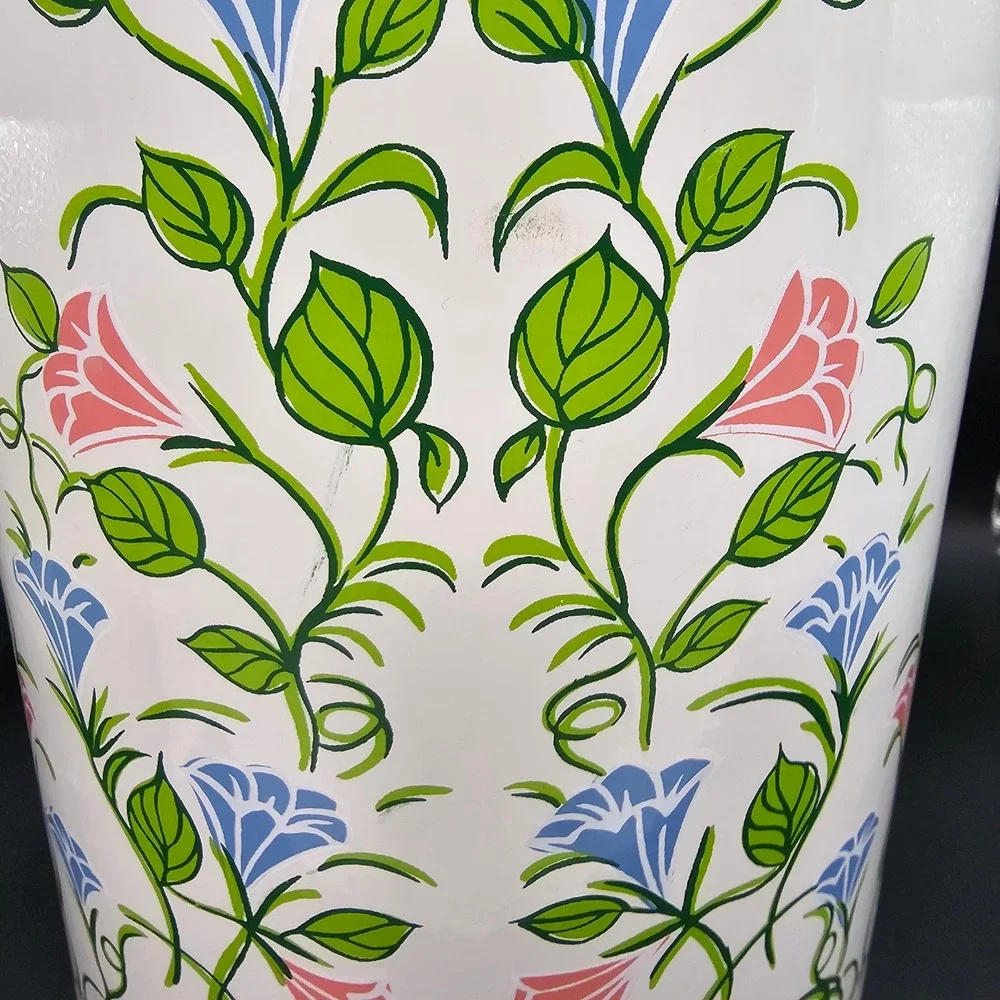 Vintage 1960s Ice Bucket White‎ Enamel Floral Lucite Handle MCM Barware