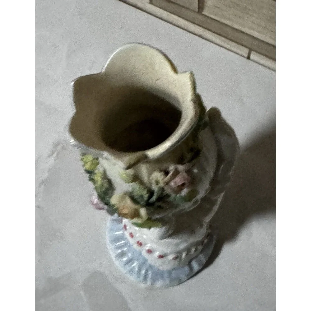 Antique Dresden-style porcelain hand-shaped figural vase