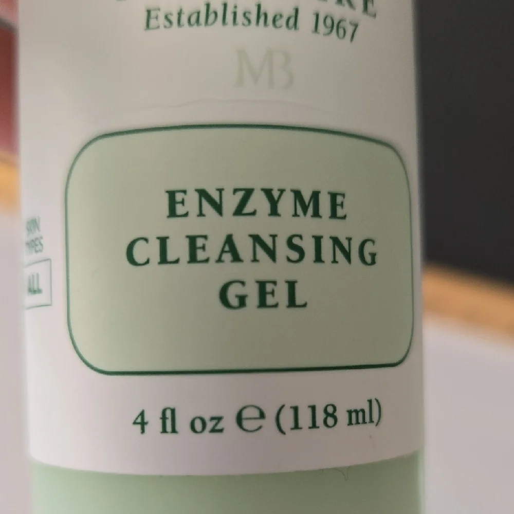 Mario Badescu Enzyme Cleansing Gel & Aloe Cucumber Facial Spray Set NEW