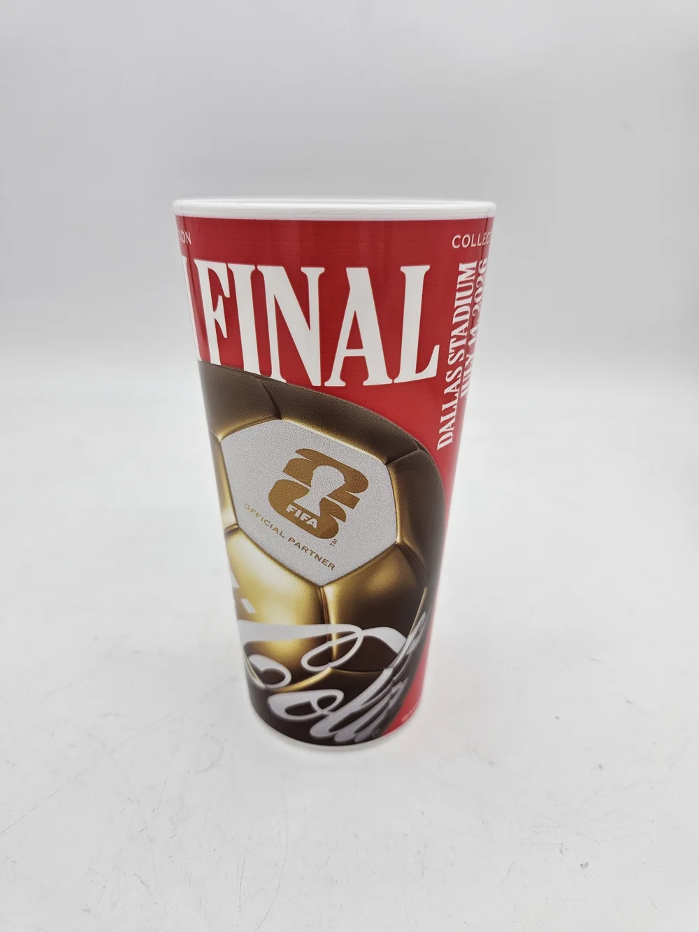 FIFA Coca Cola Collector's Edition Cup Netherlands VS Japan *NEW*