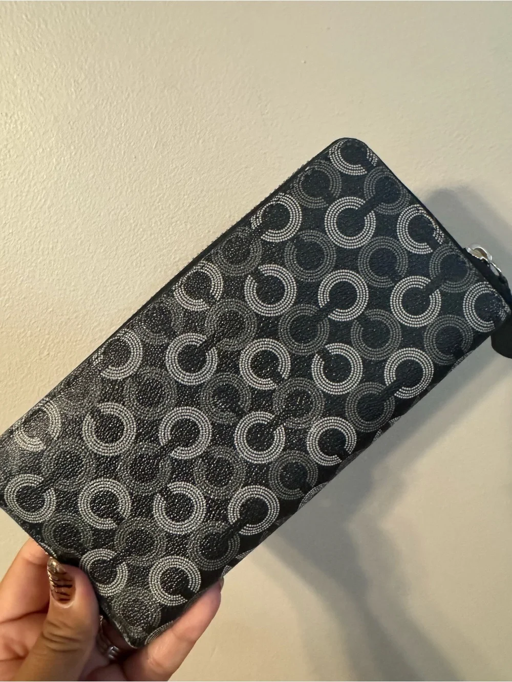 Coach zip zipper