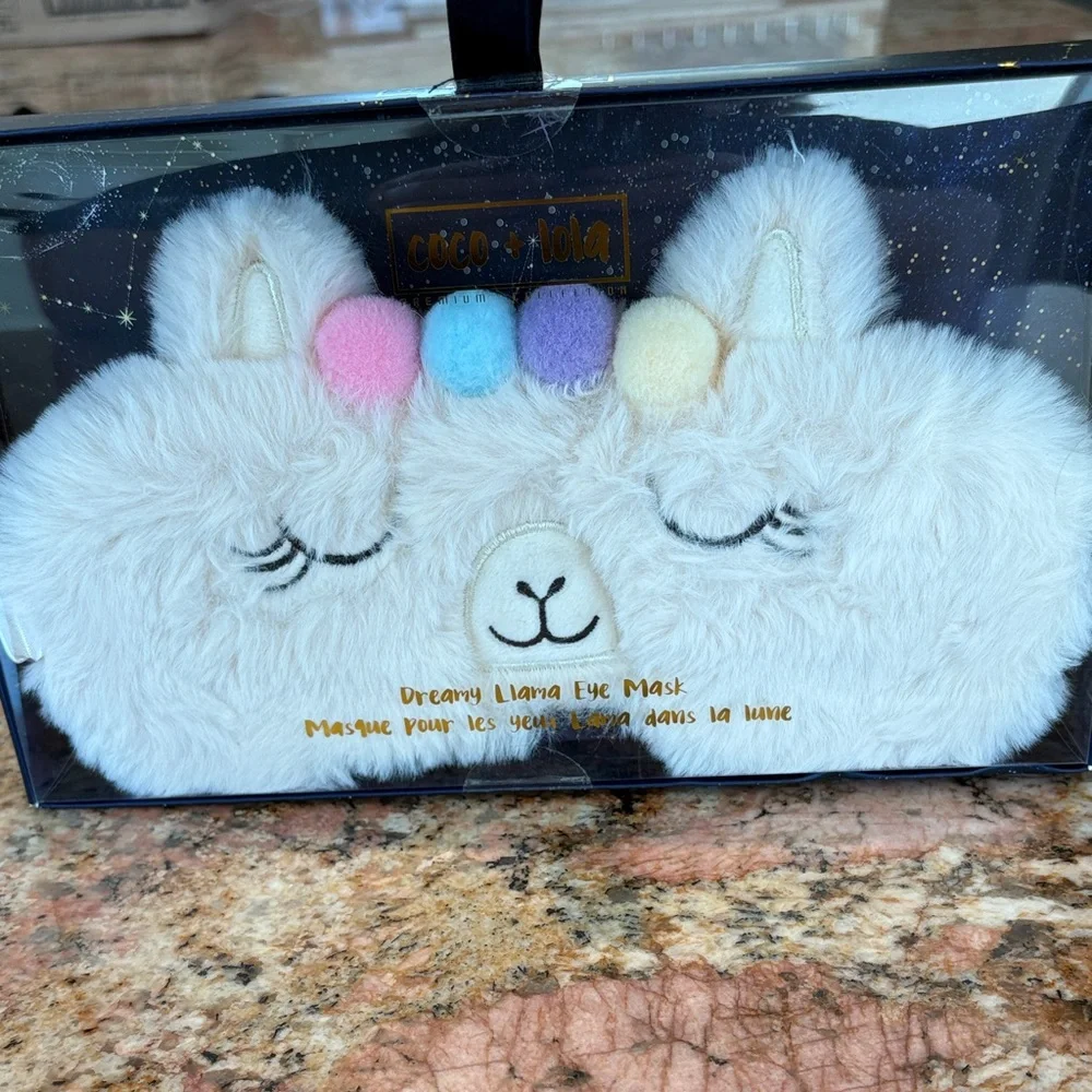 coco+lola Dreamy Llama Eye Mask - White and Multicolor