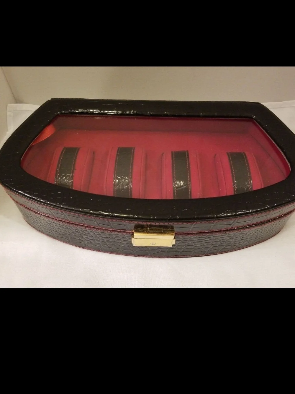 None features travel transport