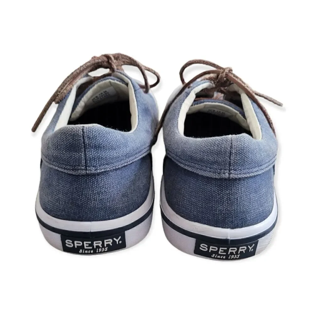 Sperry size 10