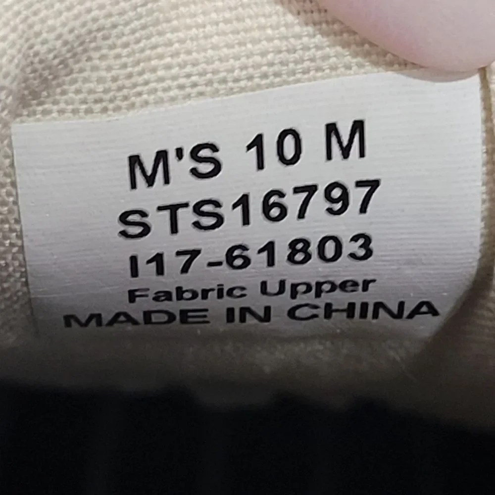 Sperry size 10