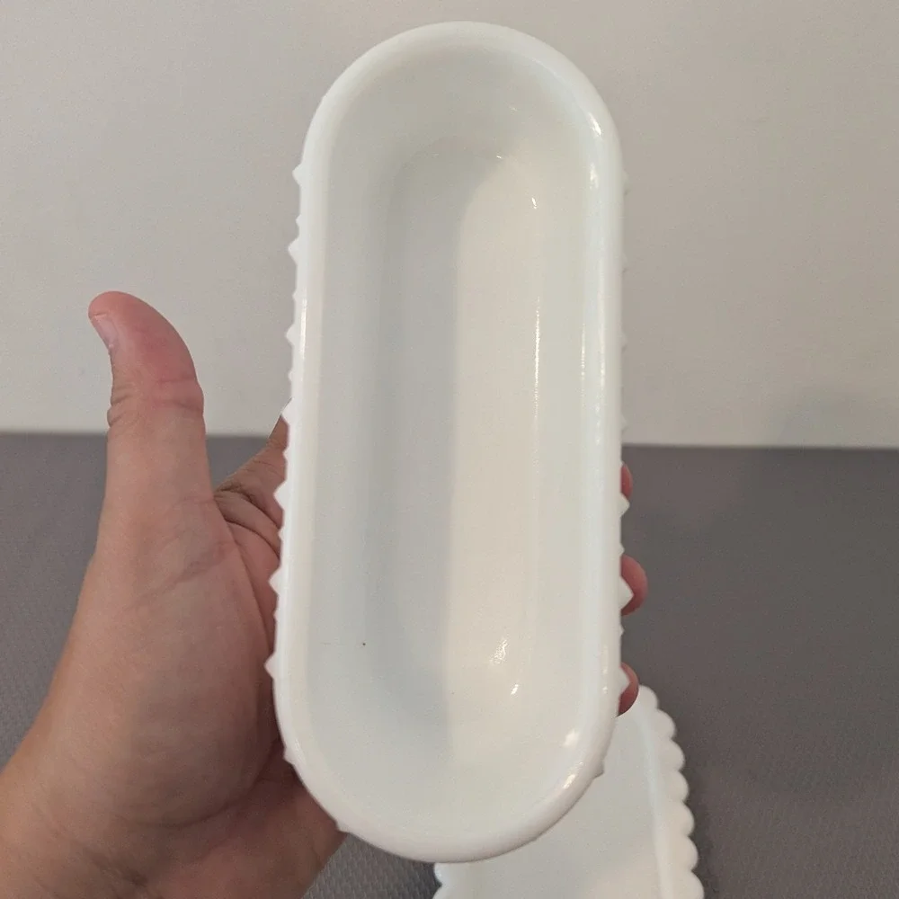 Fenton vintage white