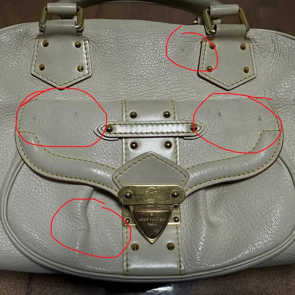 Louis Vuitton Ivory Suhali Leather Limited Edition Le Superbe Bag
