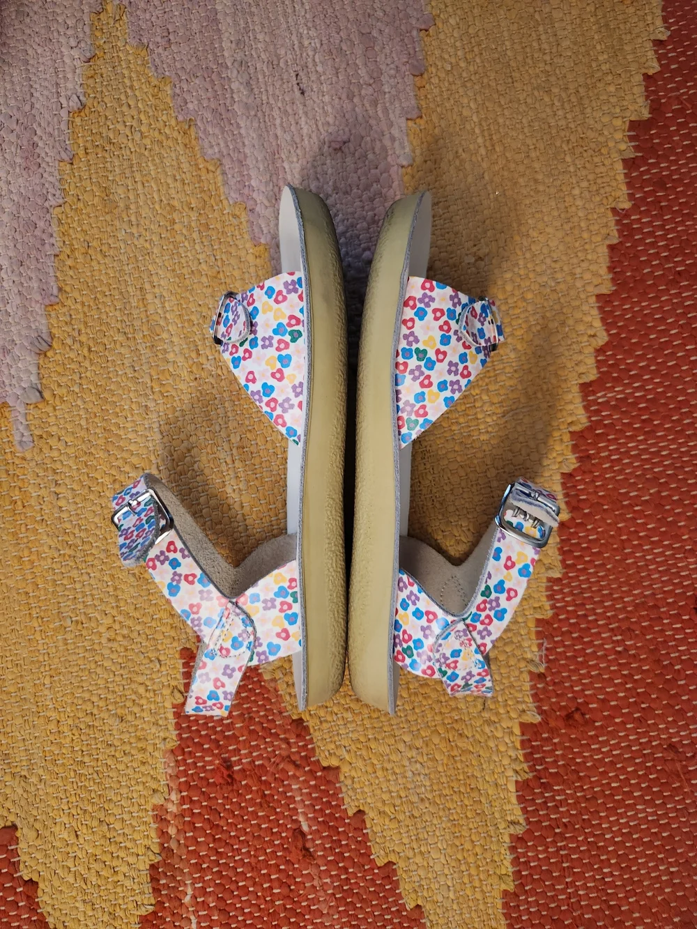 Salt Water Sandals by Hoy excellent pre