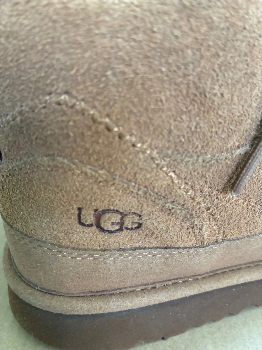 UGG classic youth