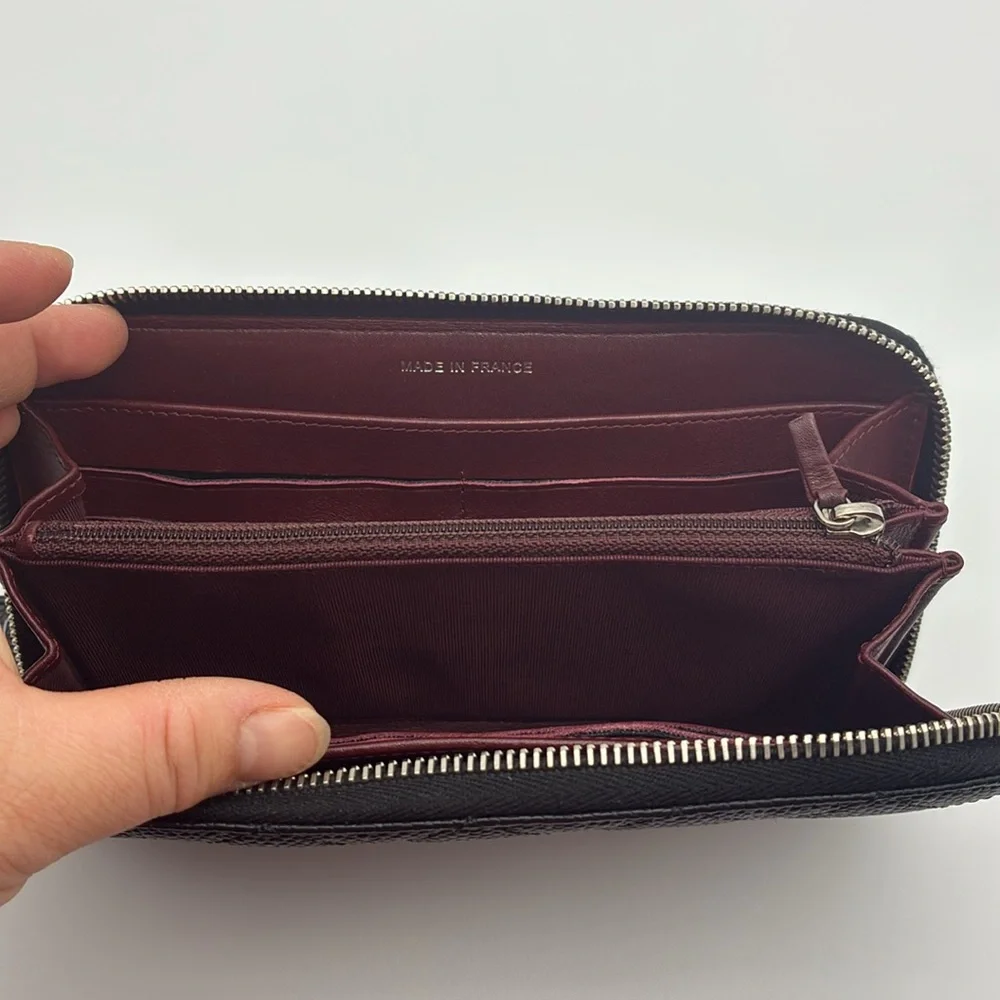 CHANEL preloved authentic