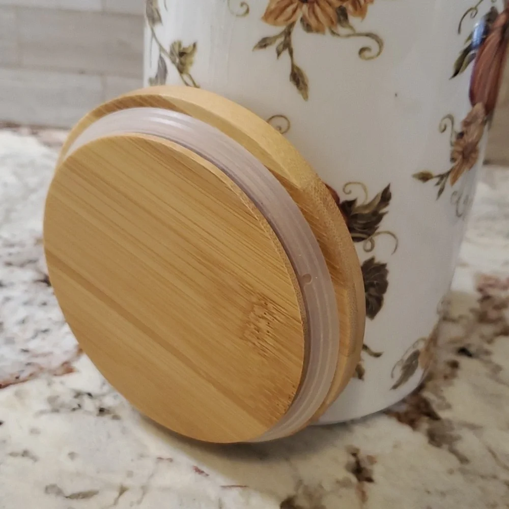 Grace *wooden lid