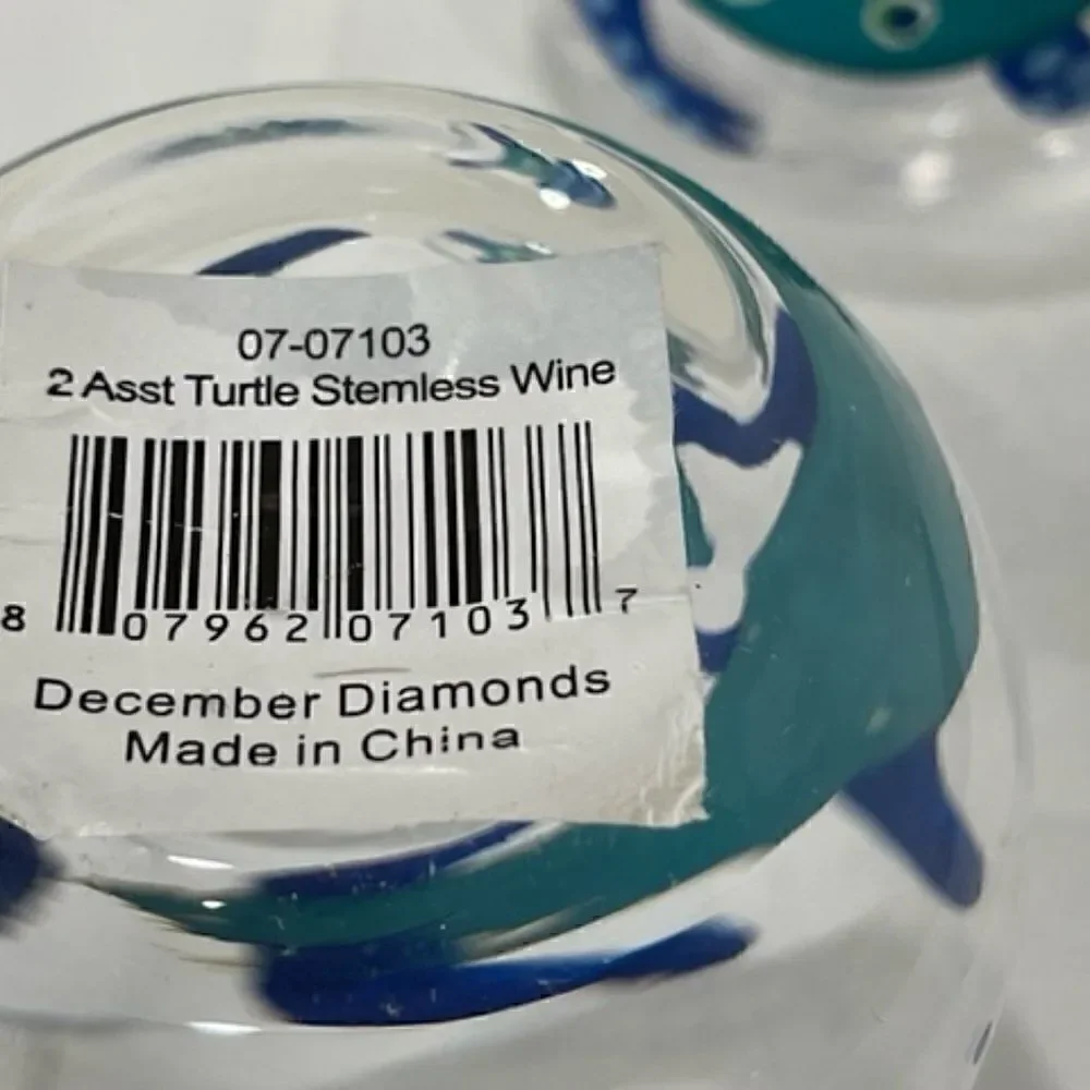 2 Stemless Wine Glasses Turtle - Blue December Diamonds New NWT Excellent - New