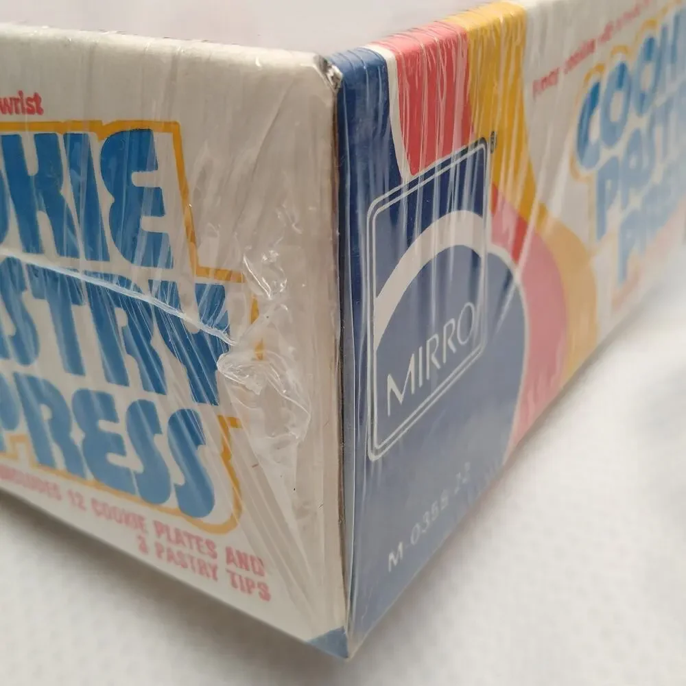 Mirro M-0358-22 Aluminum Cookie Pastry Press 16pc Factory Sealed 1980s Silver