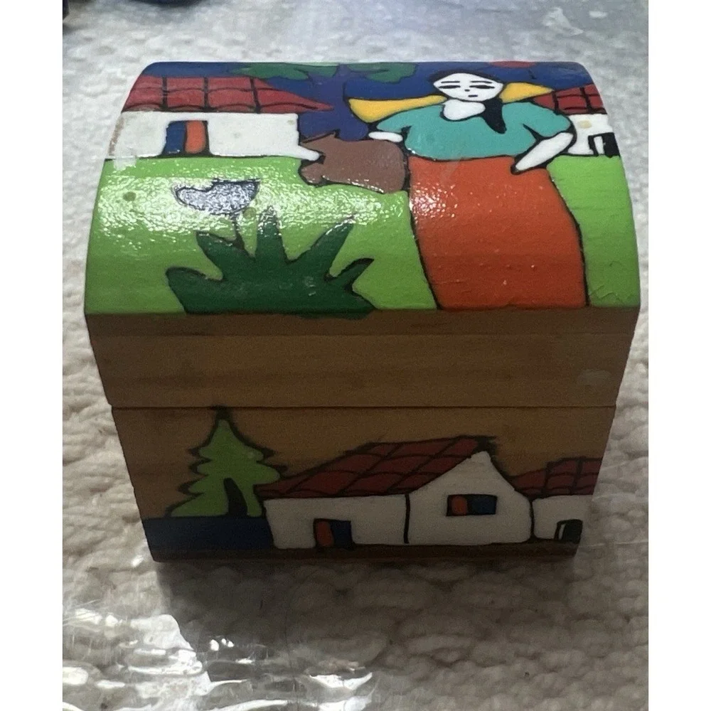 Vintage Nesting La Palma El Salvador Handmade & Painted Wooden boxes
