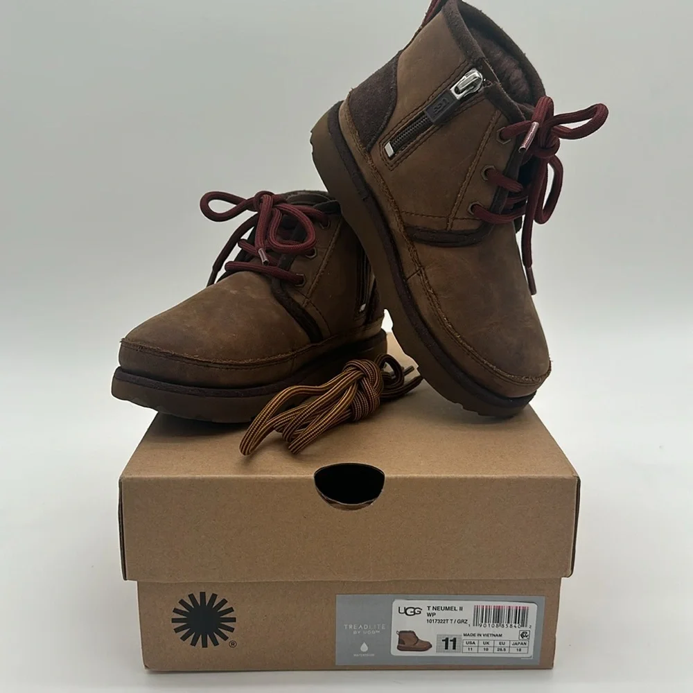 UGG Kids Brown Lace-Up Waterproof Boots with Burgundy Laces