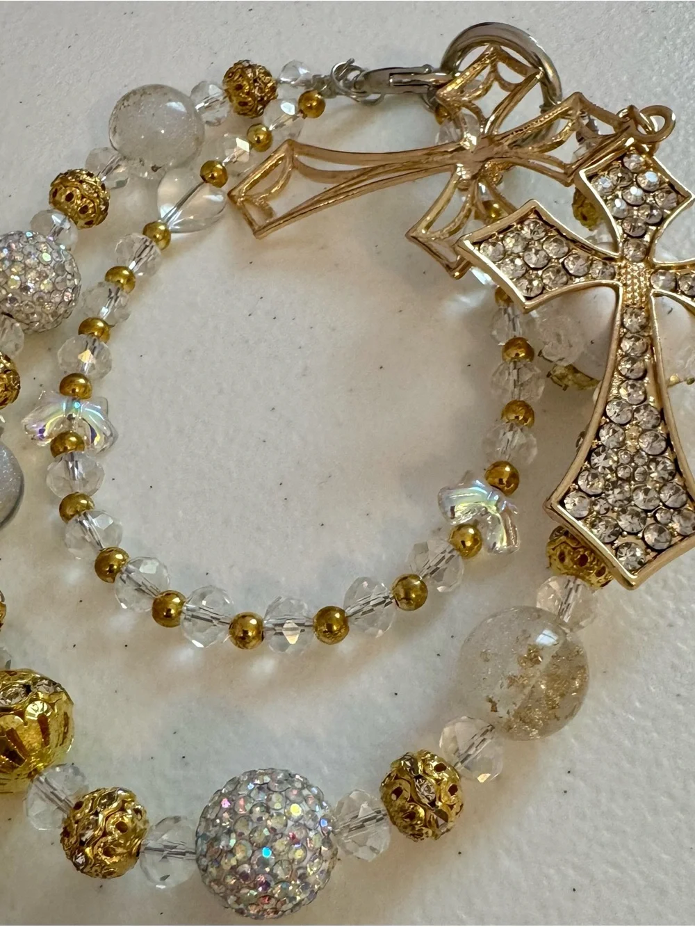 unbranded gold tone