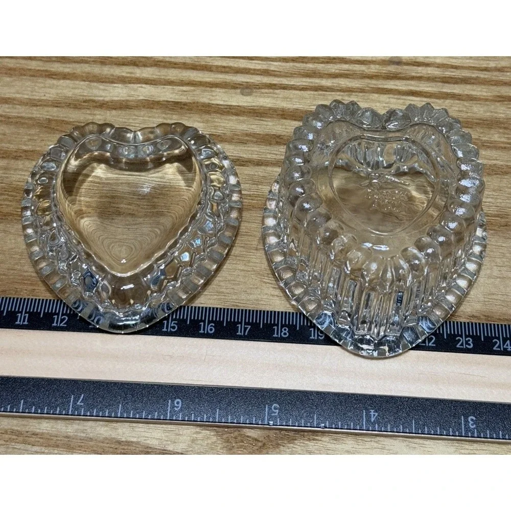 VTG Homco Home Interiors Ridged Lidded Heart Shaped Trinket Box Clear Glass 2.5