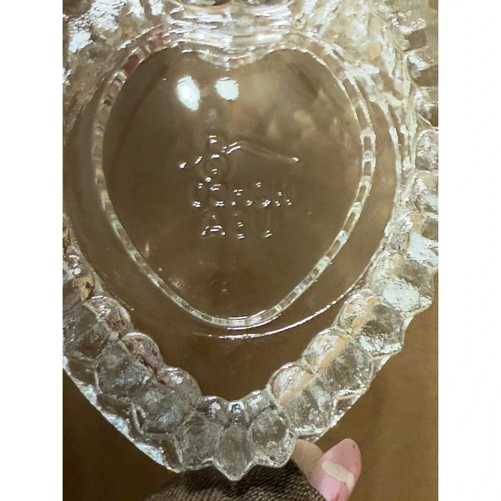 VTG Homco Home Interiors Ridged Lidded Heart Shaped Trinket Box Clear Glass 2.5