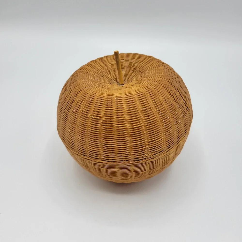 Vintage Apple Shaped Fine Straw Basket Small Woven Wicker Teacher Shelf Decor 4
