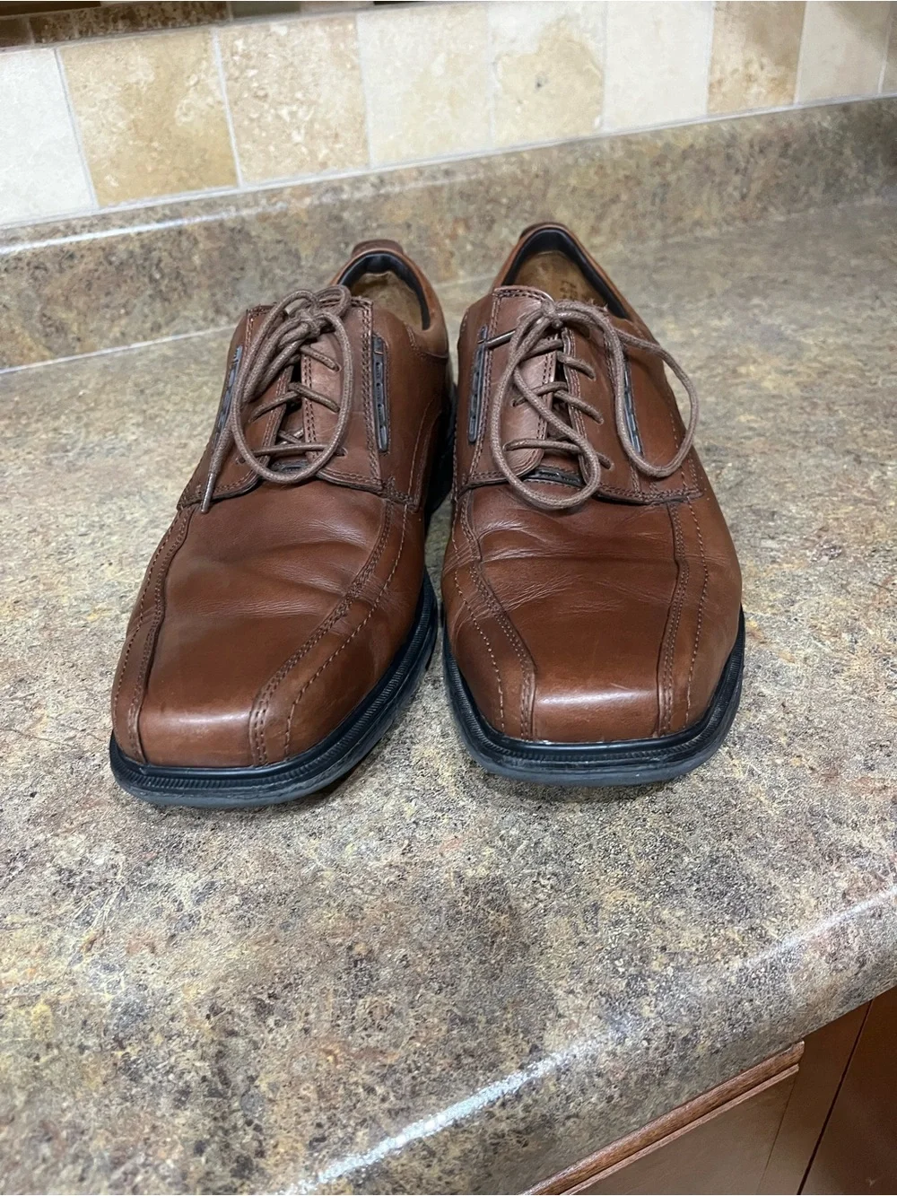 Clarks Unstructured Men’s Brown Leather Oxford Shoes Size 12M Comfort Casual