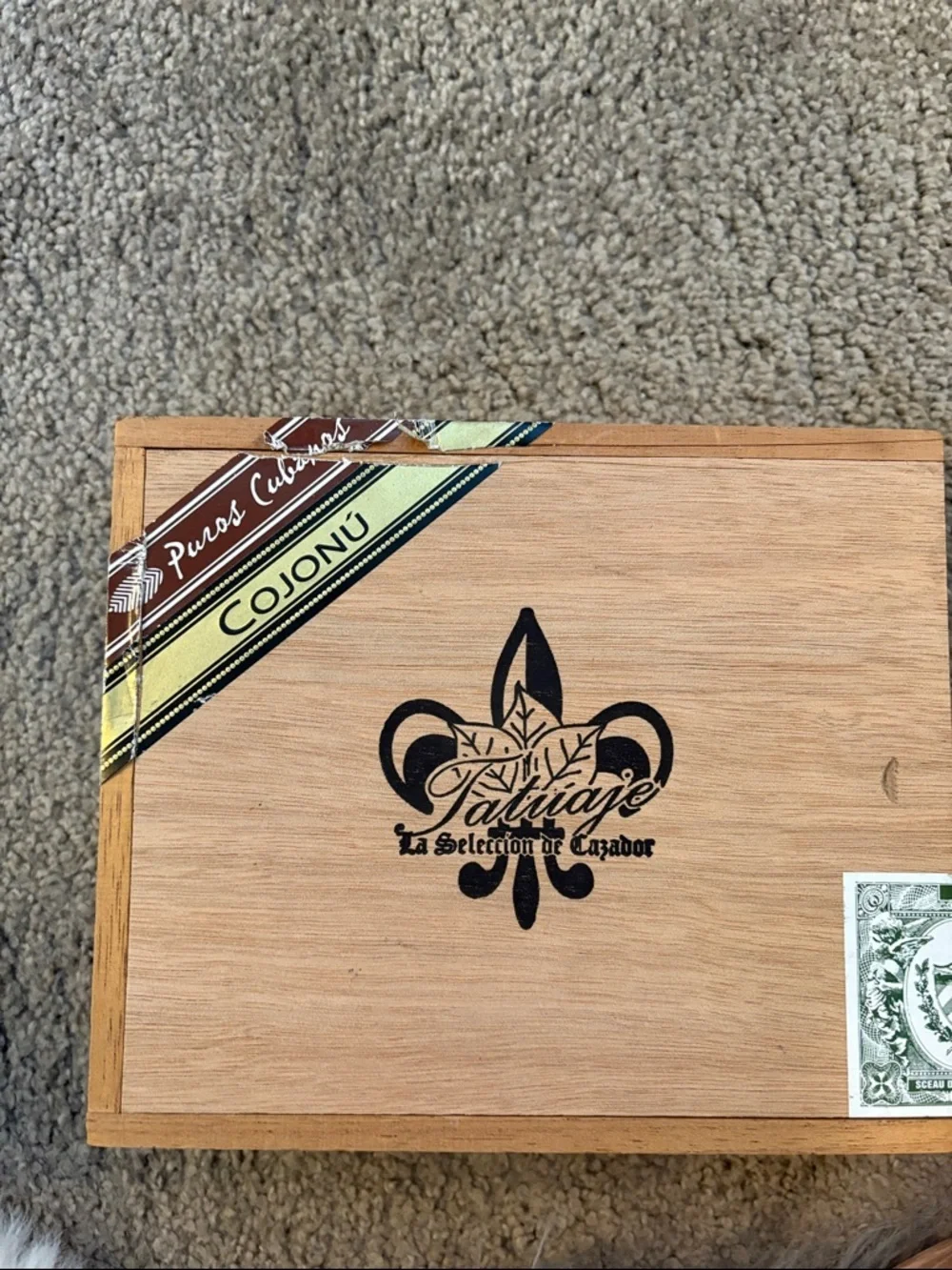 cigar box red boxes