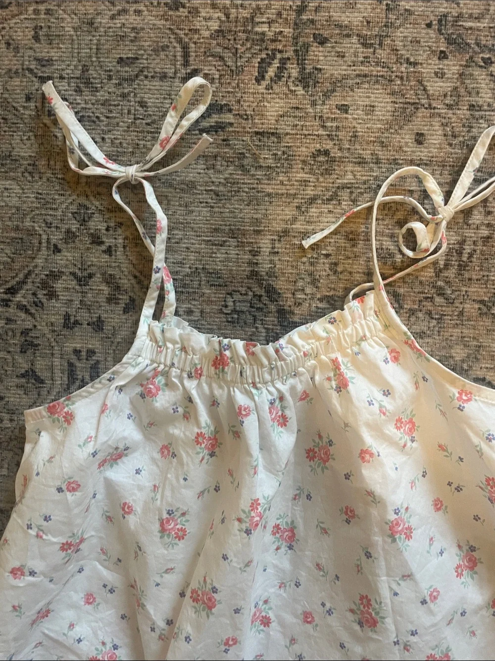Old Navy Tie Shoulder Tank Top