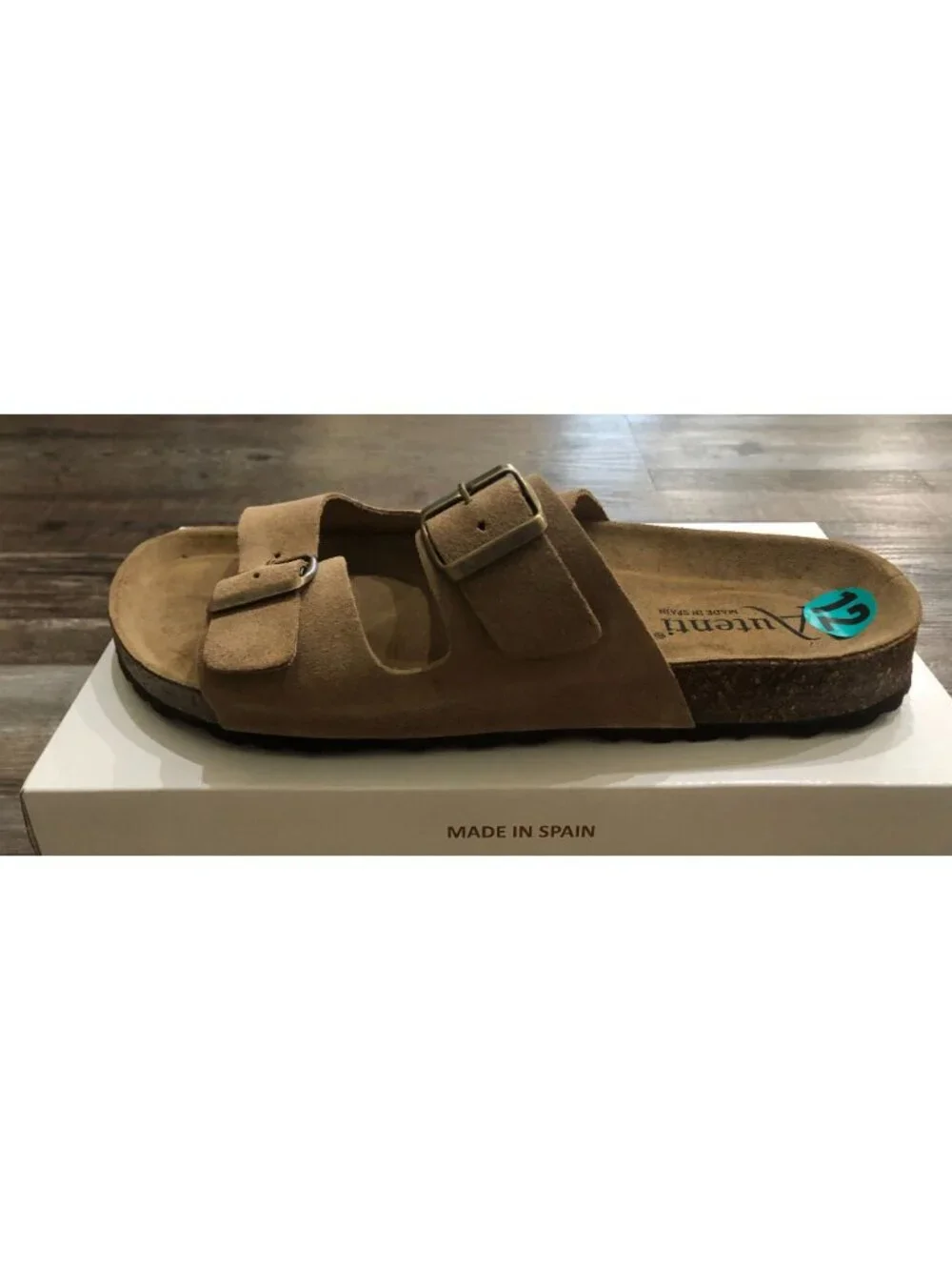 Auteni autenti sandals