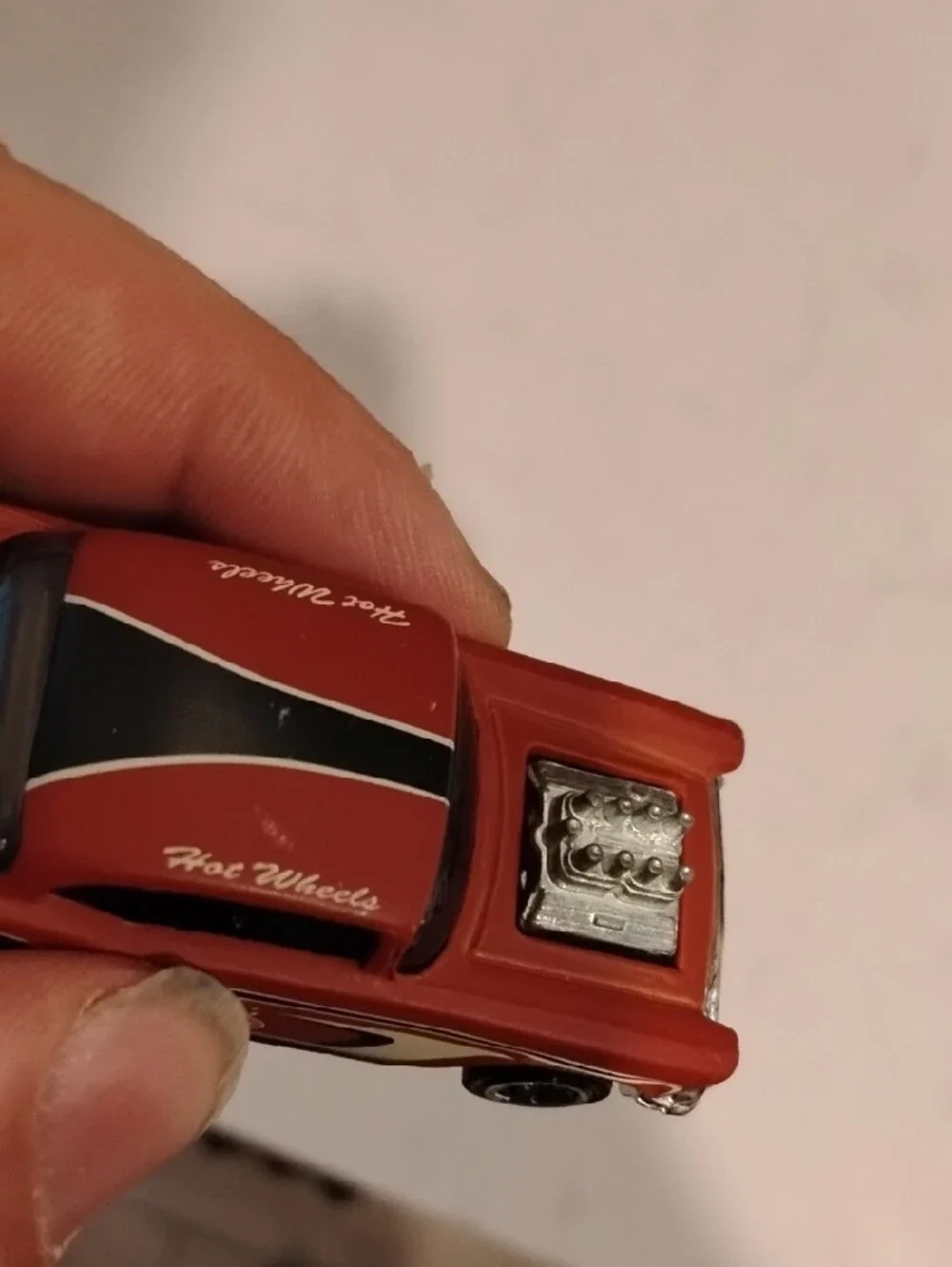 Hot Wheels red die