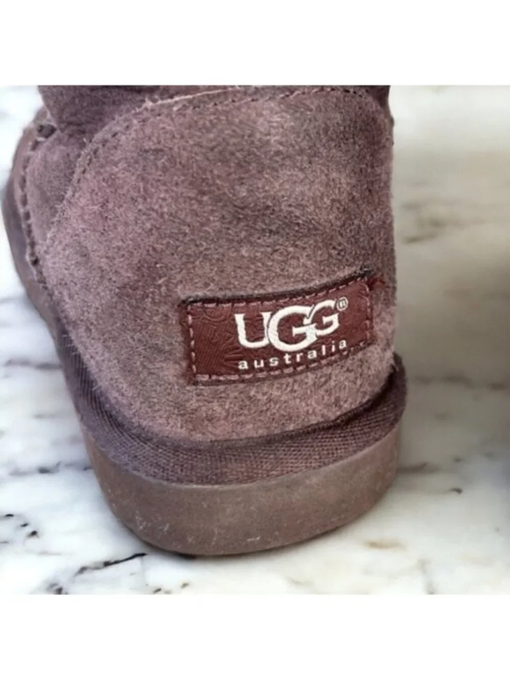 UGG classic short