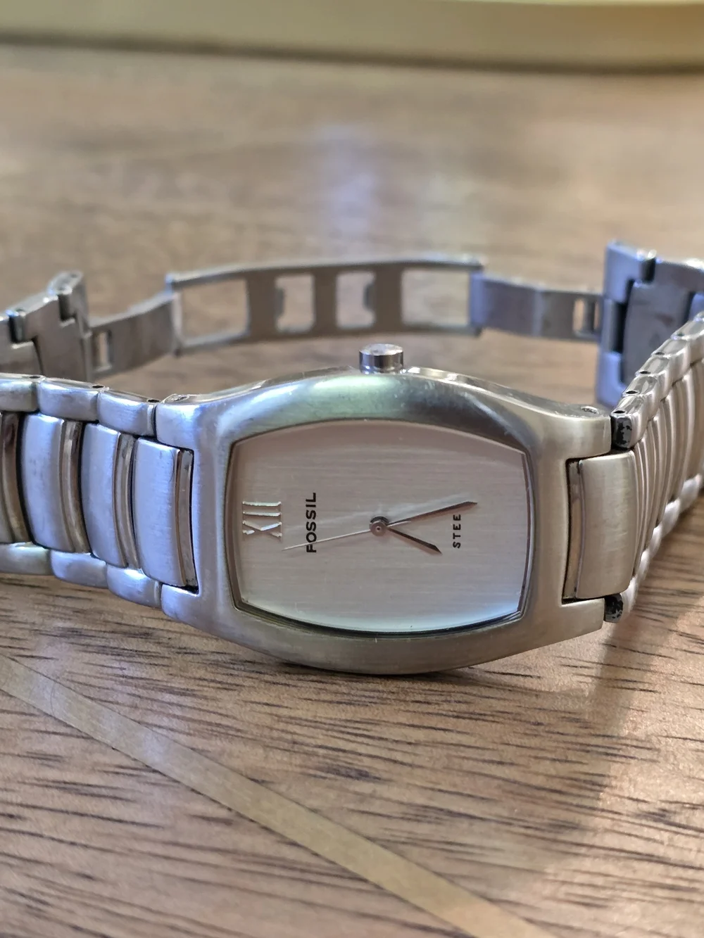 Fossil Men’s Silver Stainless Steel Bracelet Watch with Silver Dial