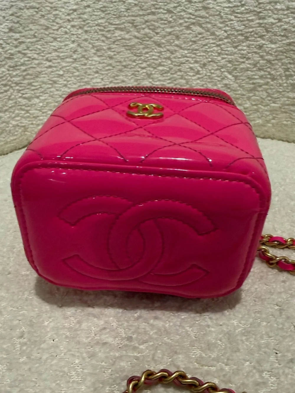 CHANEL patent interwoven all