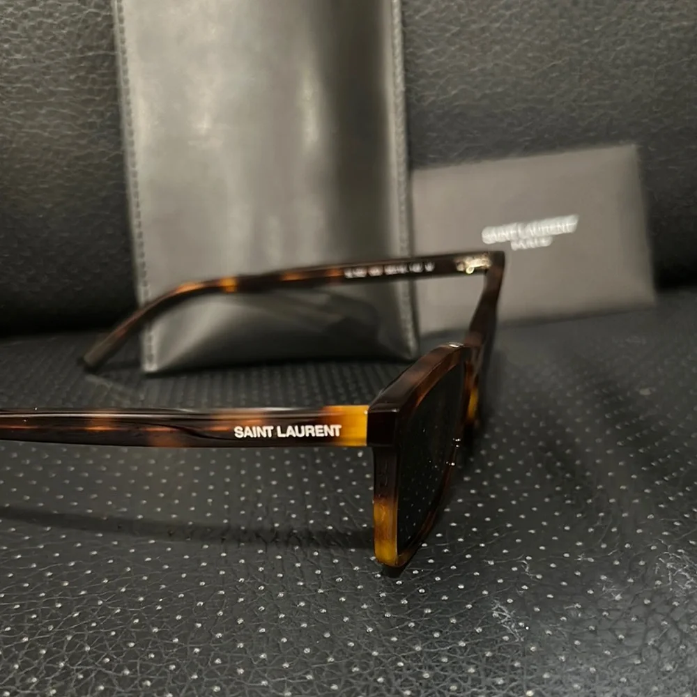 Saint Laurent stylish saint