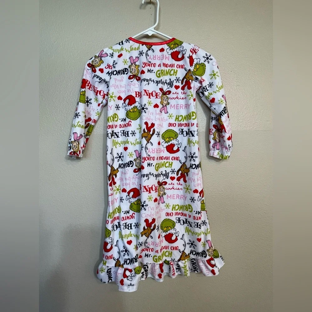 The Grinch festive nightgown