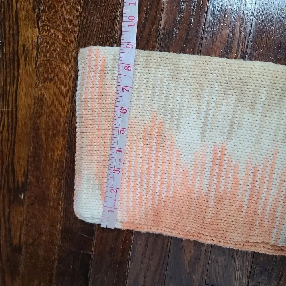 Vintage Cozy Chunky Orange Tan Zigzag Pattern Scarf