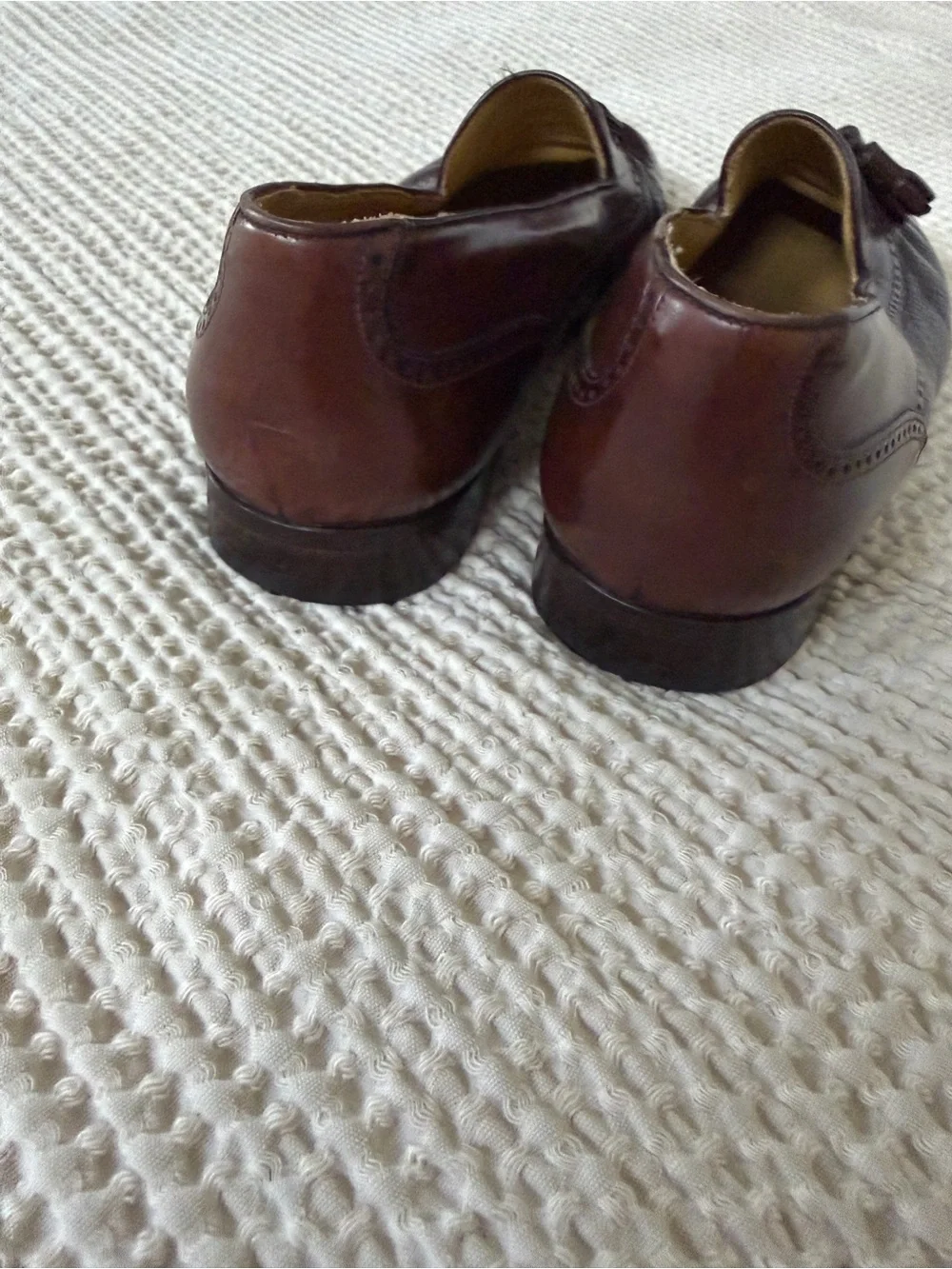Mezlan refined leather