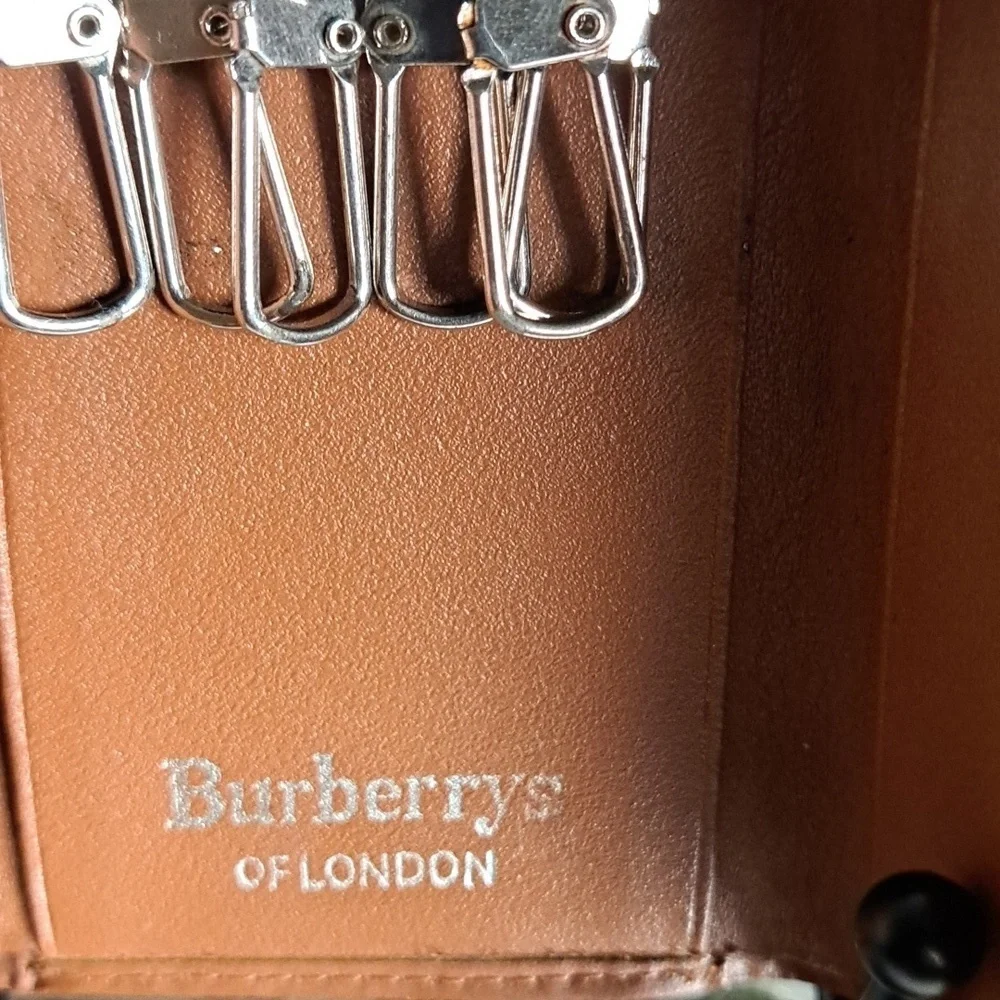 Burberry euc burberrys
