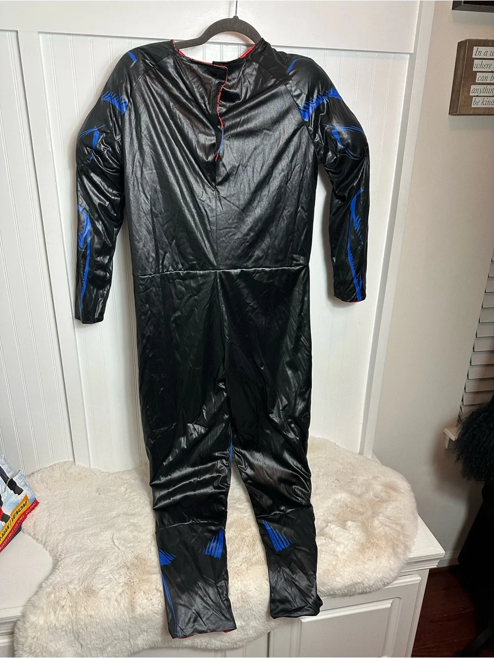 Marvel Spider-Man Reversible Costume with Black Venom Side.. Child Large 12-14