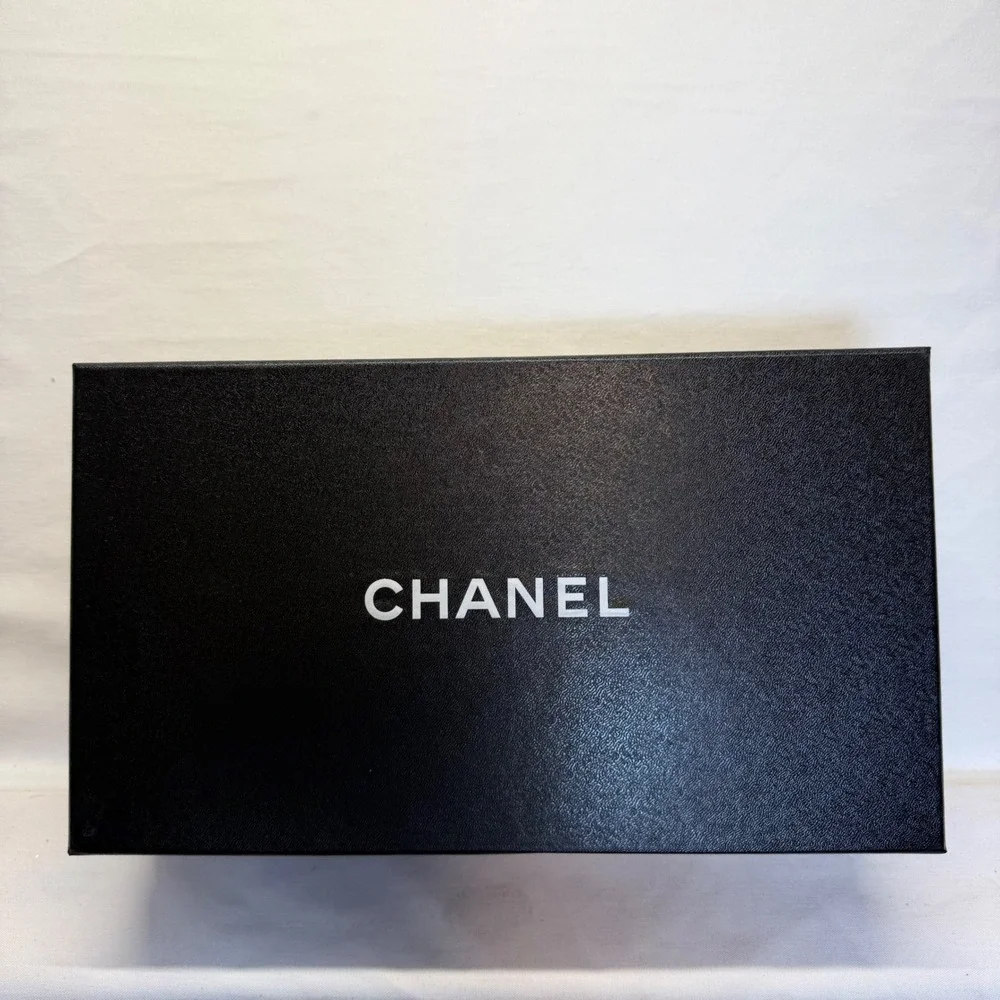 CHANEL 12 your