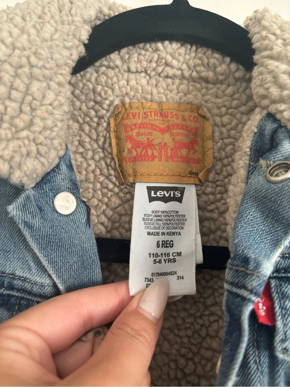 Levi’s Kids Sherpa Lined Denim Trucker Jacket Size 6 Regular Light Wash