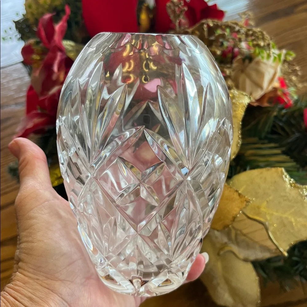 Elegant Crystal Vase 24% Crystal Lead Made in Poland