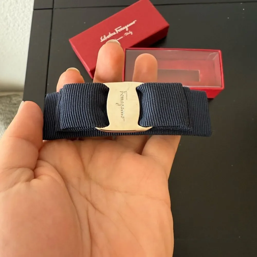 Salvatore Ferragamo  Vara Bow Clip in Navy and Silver