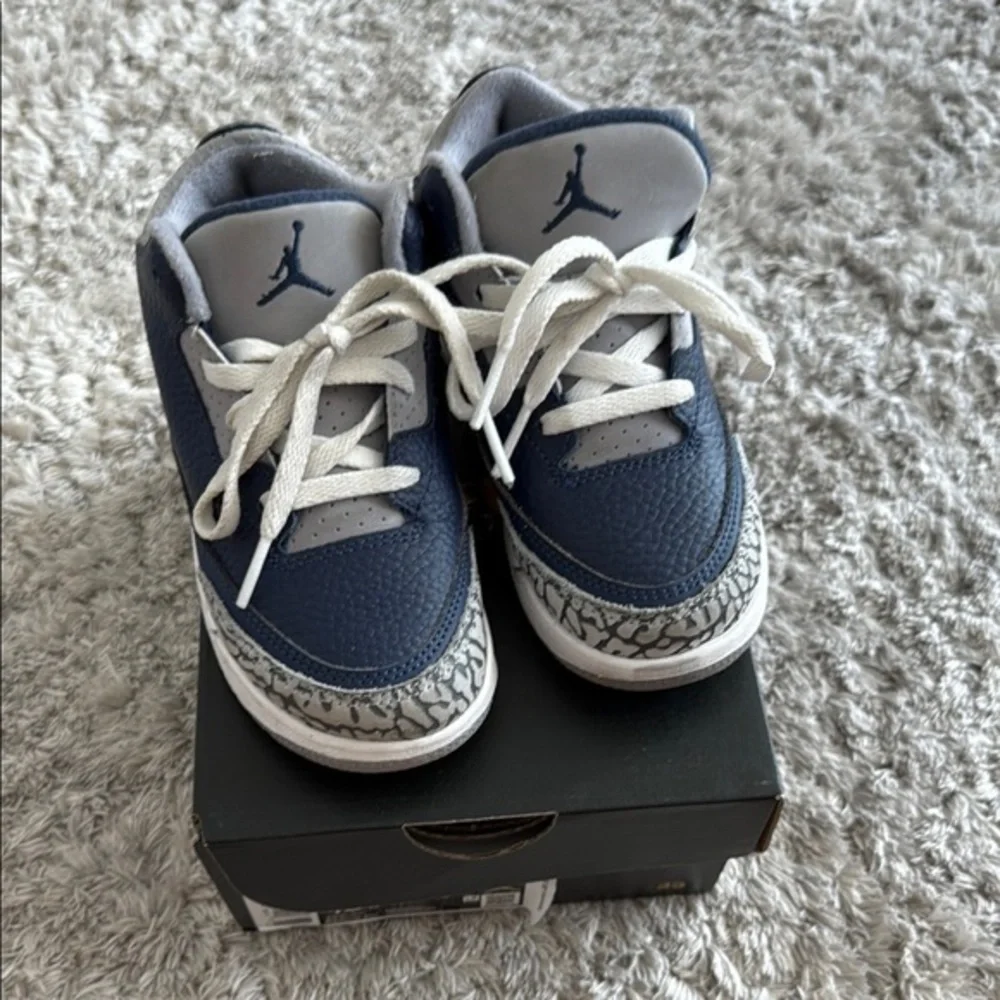 Jordan Kids Blue and White Sneakers
