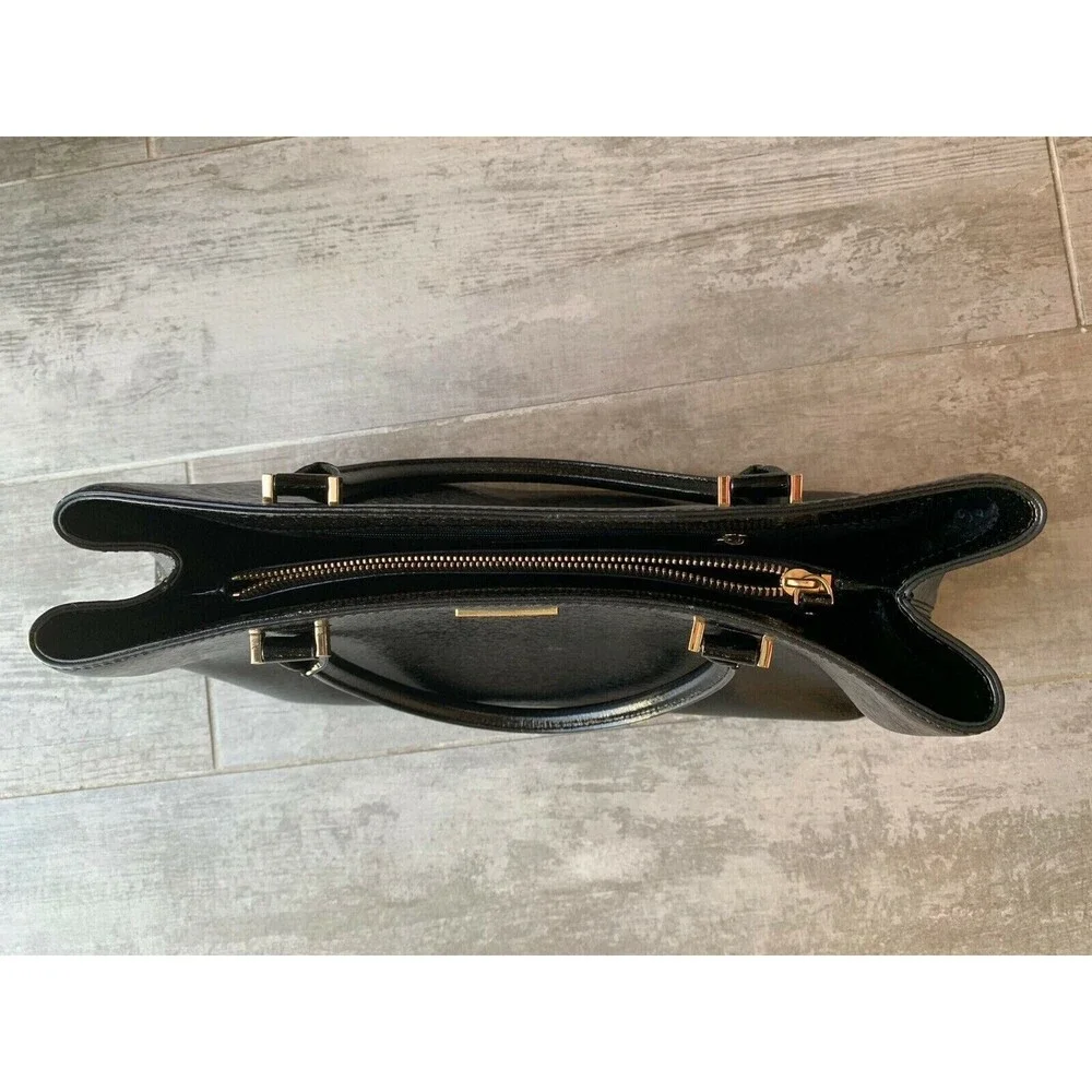 kate spade placed as