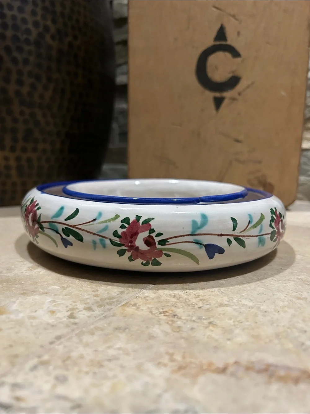 vintage Italian ceramic ring vase / posy ring / flower frog