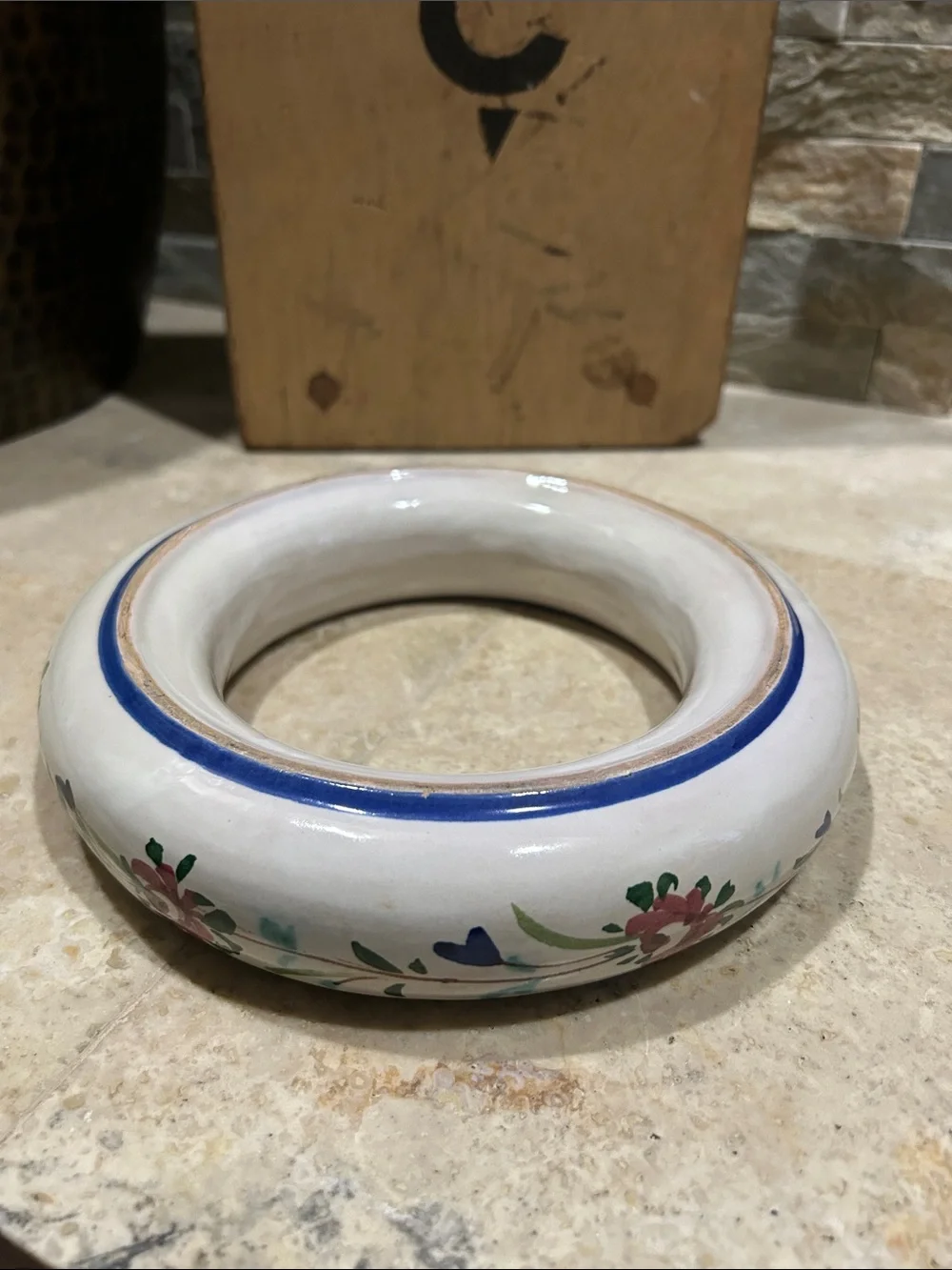 vintage Italian ceramic ring vase / posy ring / flower frog