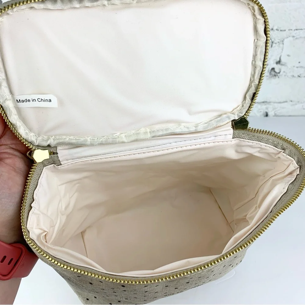 kate spade top by 8”