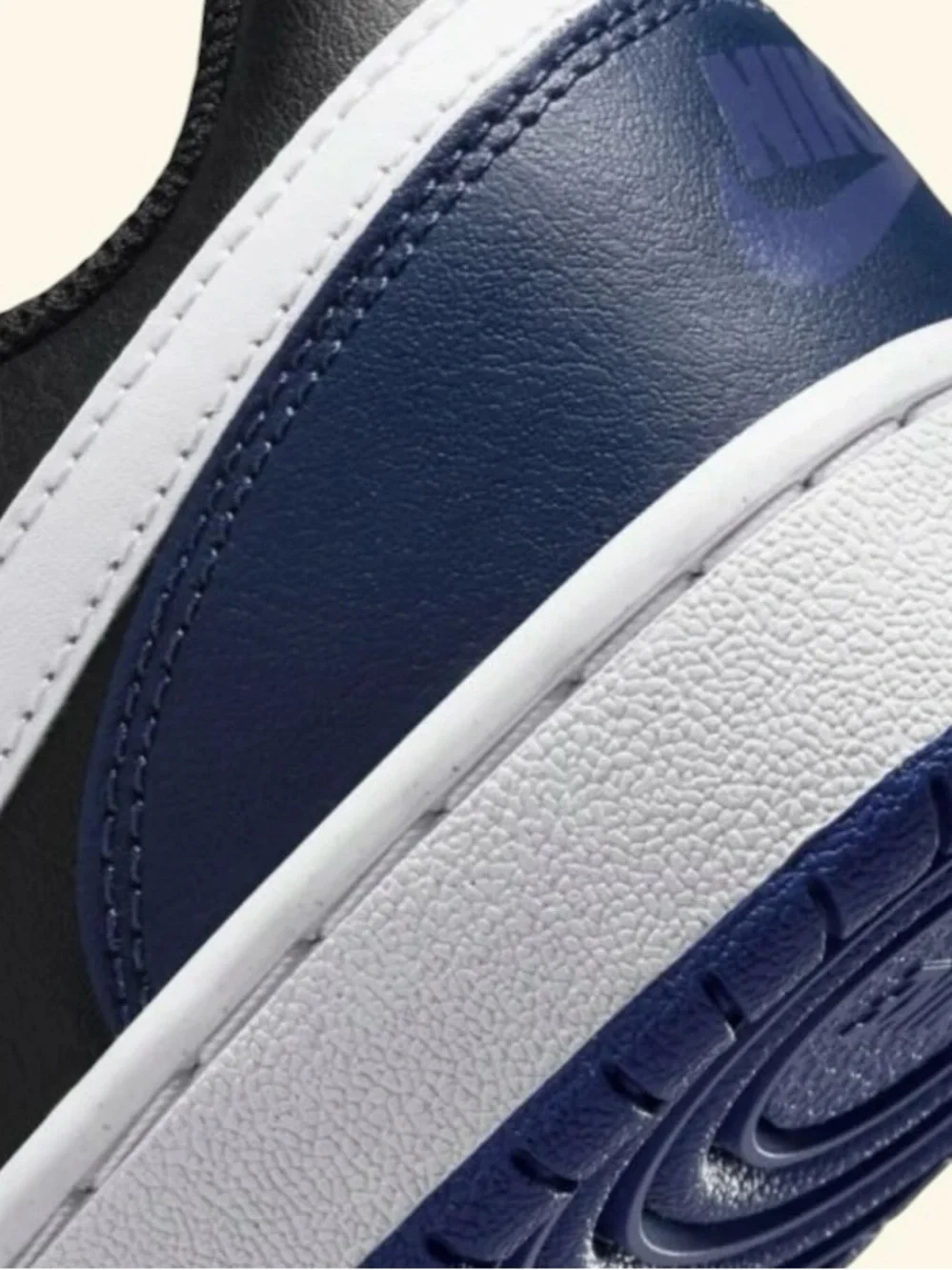 Nike colorway midnight padded