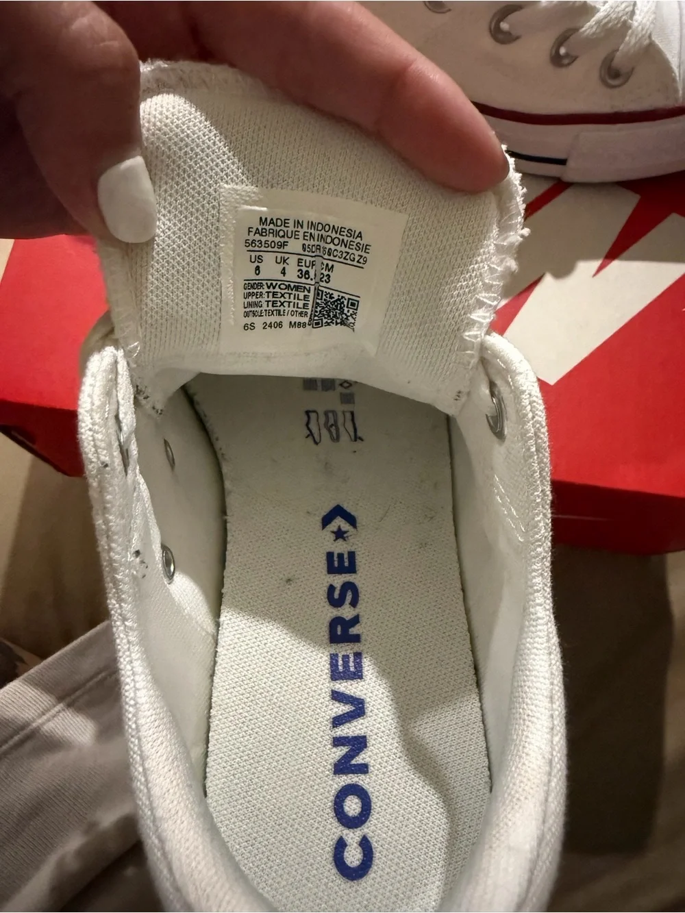 Converse Kids Low Top Sneakers in White with Red Stripe