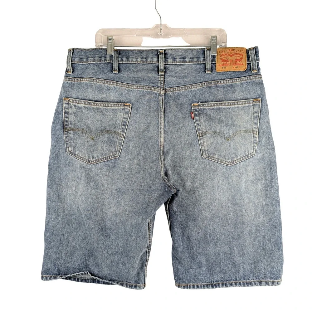 Levis levi 569